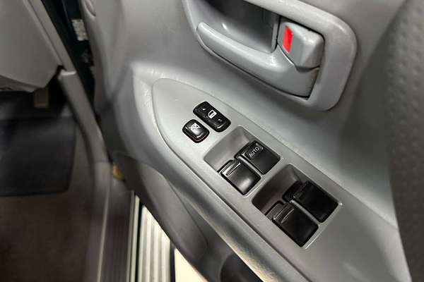 2000 Toyota Landcruiser GXL HDJ100R