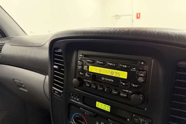 2000 Toyota Landcruiser GXL HDJ100R