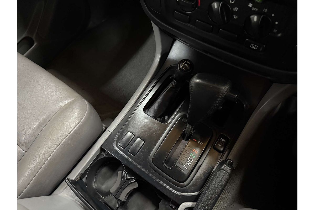 2000 Toyota Landcruiser GXL HDJ100R
