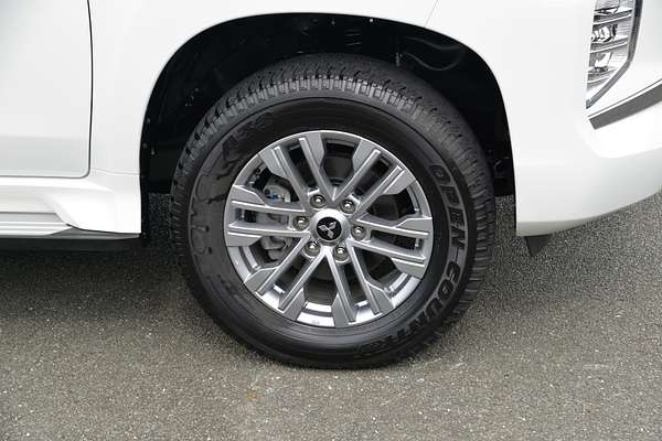 2023 Mitsubishi Pajero Sport GLX QF
