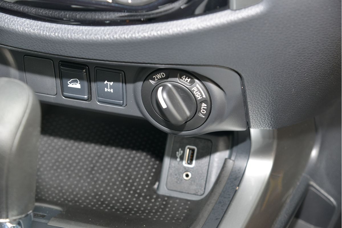 2023 Nissan Navara SL Warrior D23 4X4