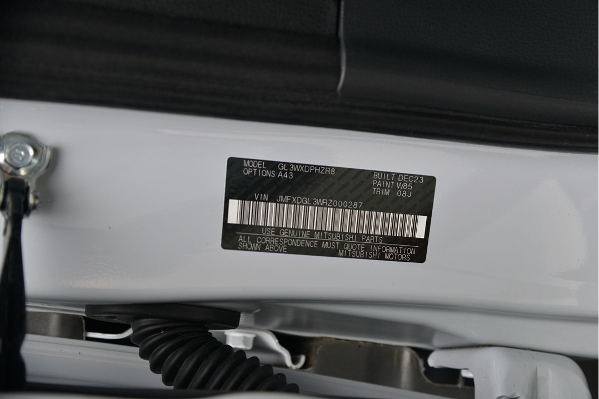 2023 Mitsubishi Eclipse Cross PHEV Exceed YB