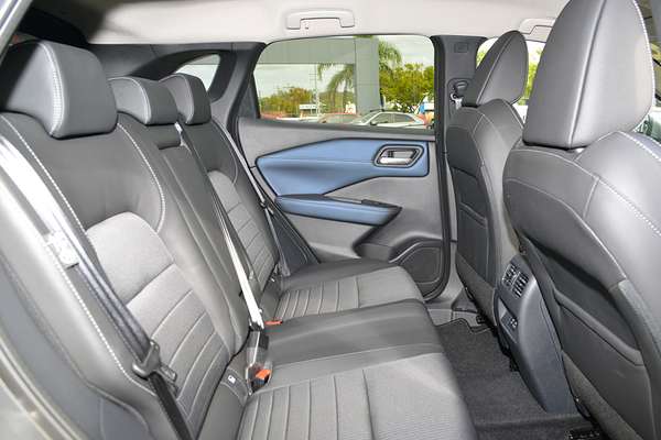 2023 Nissan QASHQAI ST-L J12