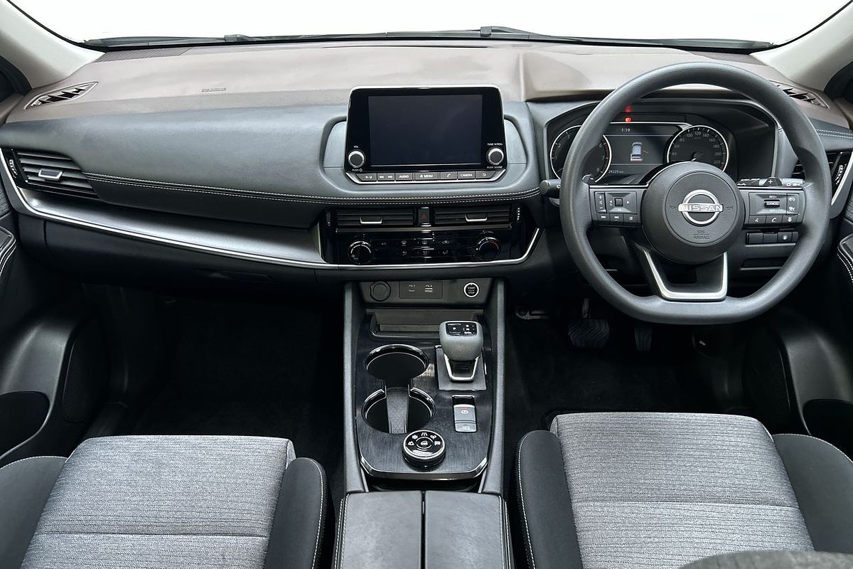 2023 Nissan X-TRAIL ST T33