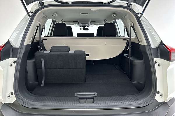 2023 Nissan X-TRAIL ST T33