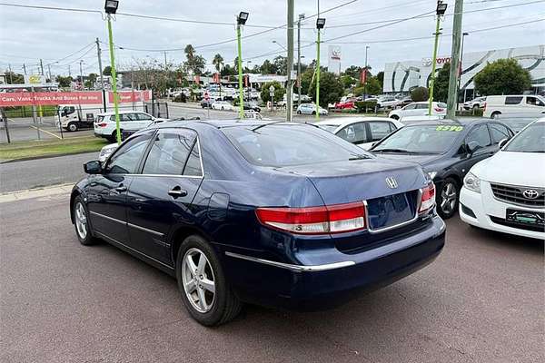 2005 Honda ACCORD VTi 40
