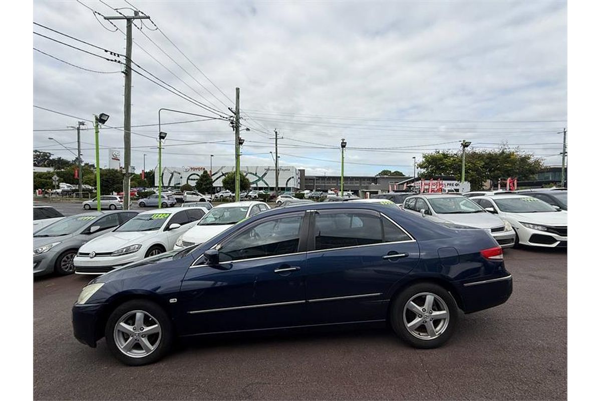 2005 Honda ACCORD VTi 40