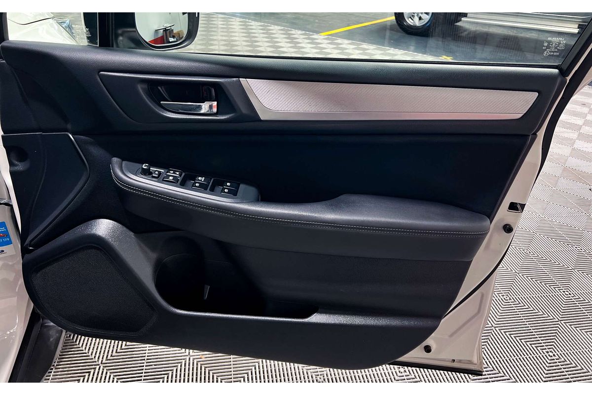 2020 Subaru Outback 2.5i 5GEN