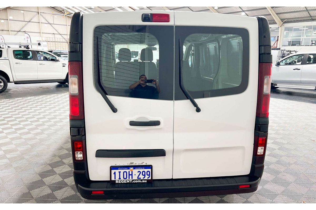 2021 Mitsubishi Express GLX SN SWB