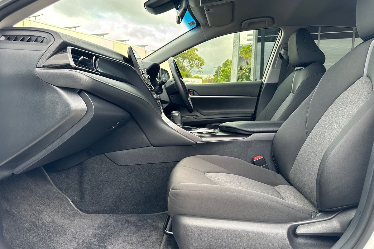 2021 Toyota Camry Ascent Sport AXVH70R