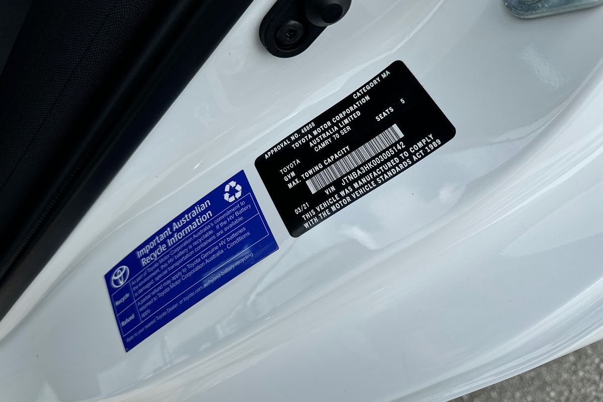 2021 Toyota Camry Ascent Sport AXVH70R