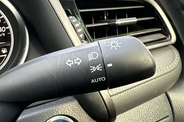 2021 Toyota Camry Ascent Sport AXVH70R