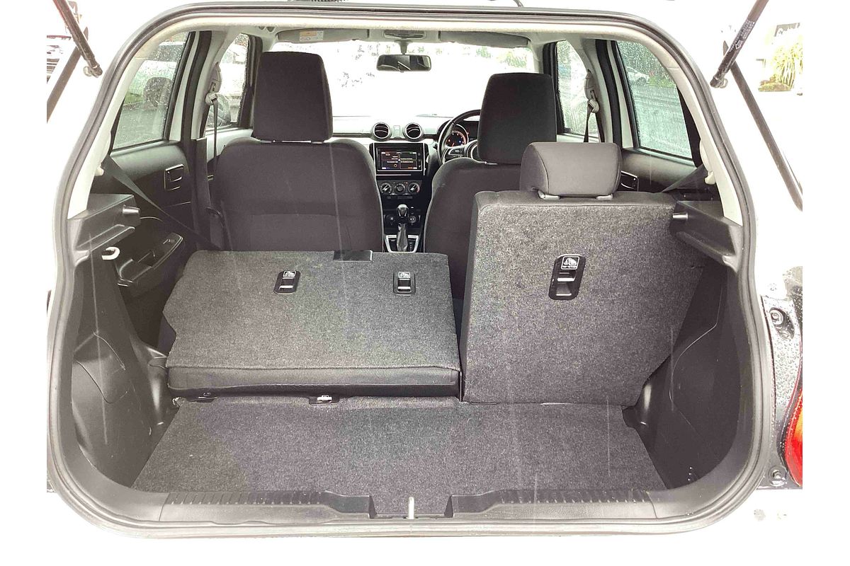 2018 Suzuki Swift GL Navigator AZ