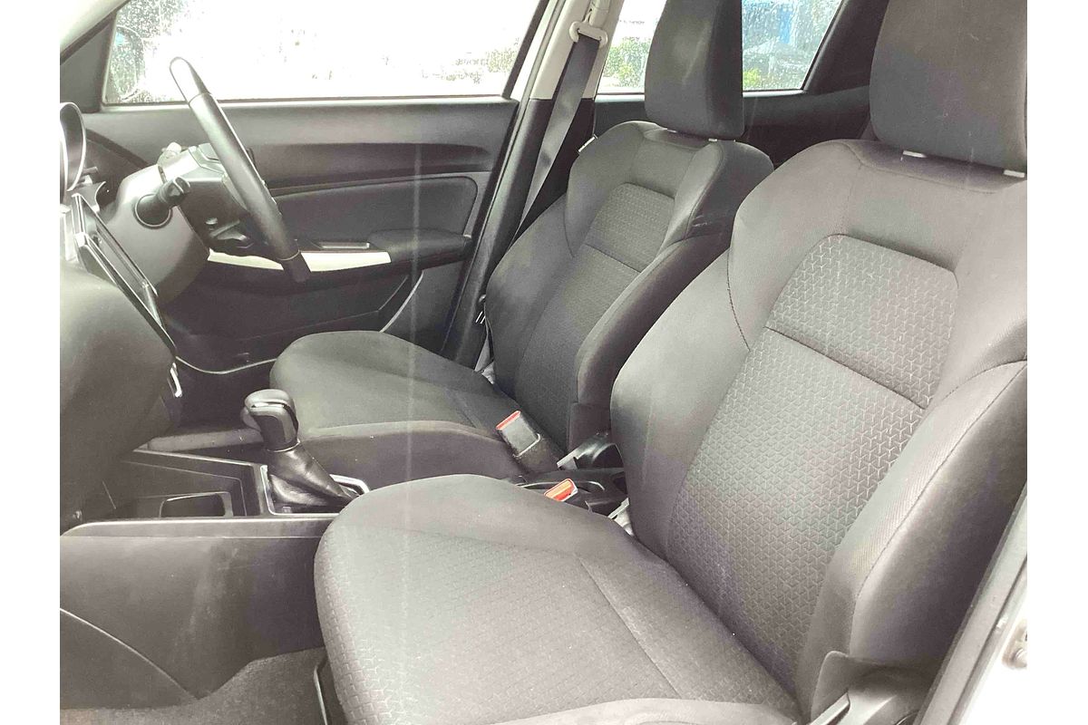 2018 Suzuki Swift GL Navigator AZ