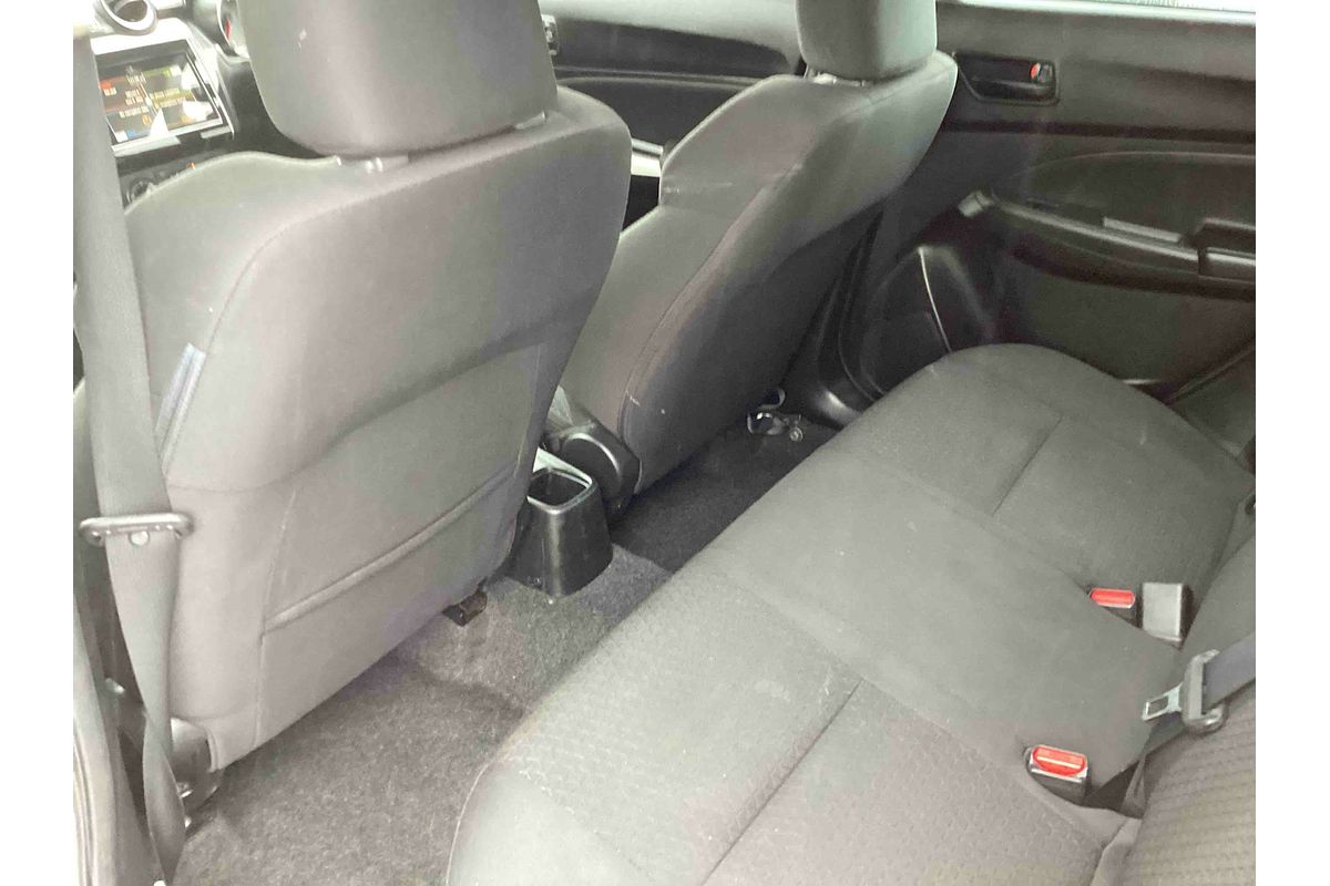 2018 Suzuki Swift GL Navigator AZ
