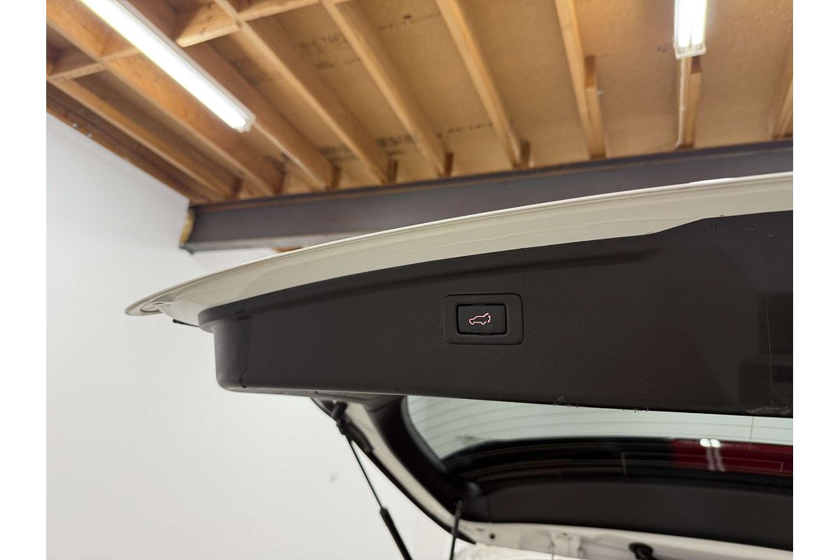 2020 Subaru Outback 2.5i Premium 5GEN