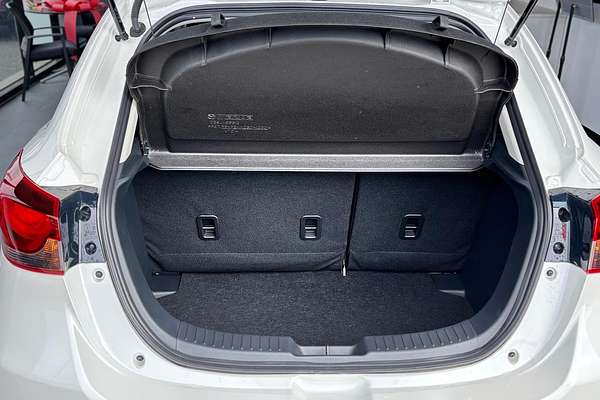 2024 Mazda 2 G15 Pure DJ Series