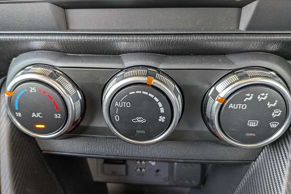 2024 Mazda 2 G15 Evolve DJ Series