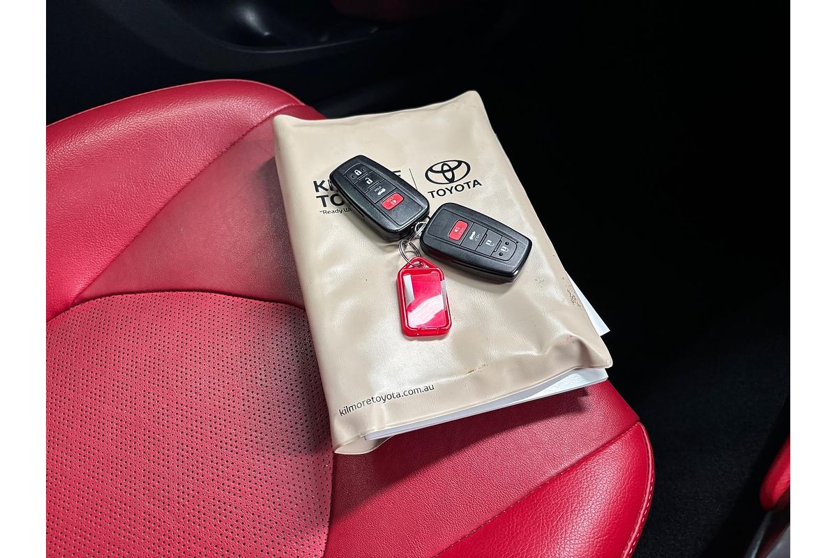 2018 Toyota Camry SX ASV70R