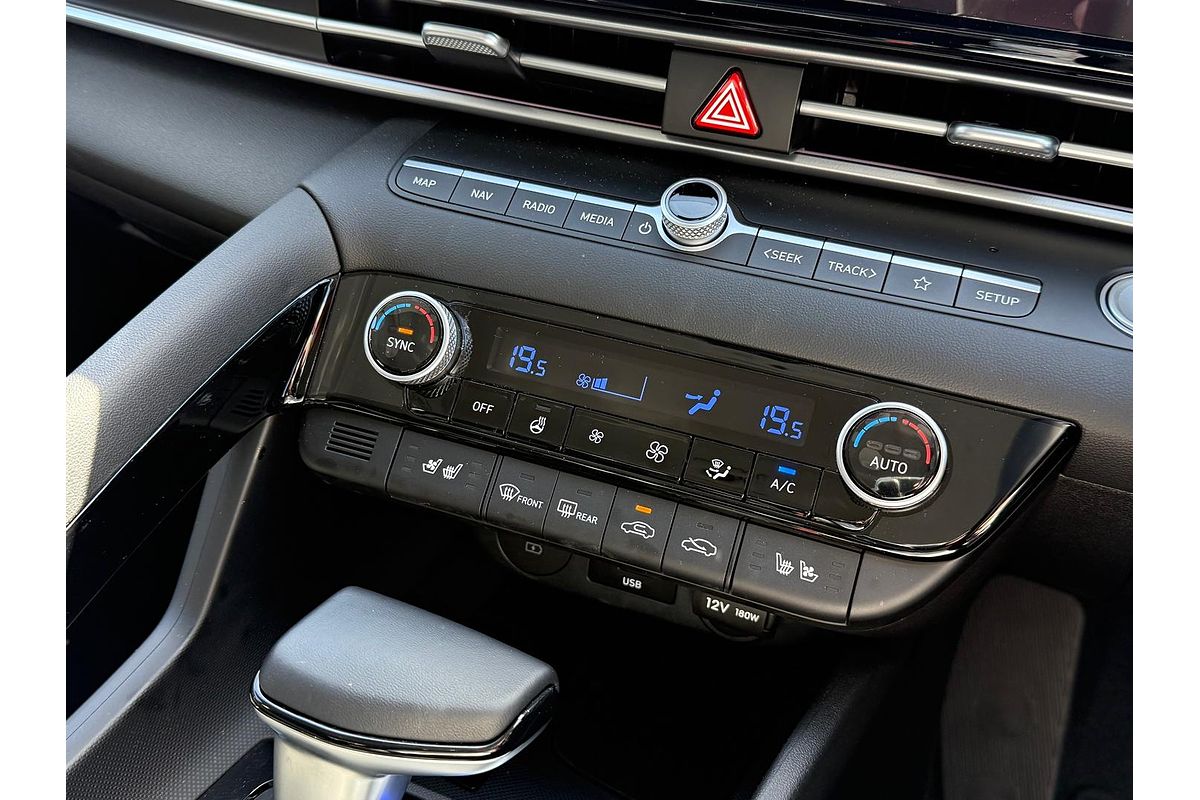 2024 Hyundai i30 Premium CN7.V2