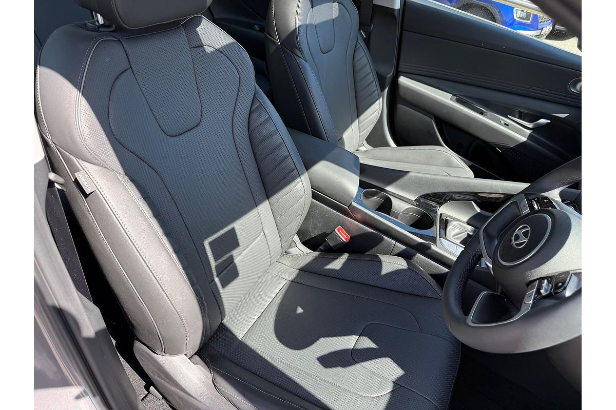 2024 Hyundai i30 Premium CN7.V2