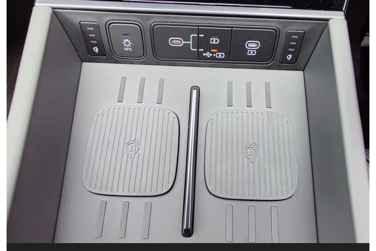 2024 Hyundai Santa Fe Hybrid Calligraphy MX5.V1
