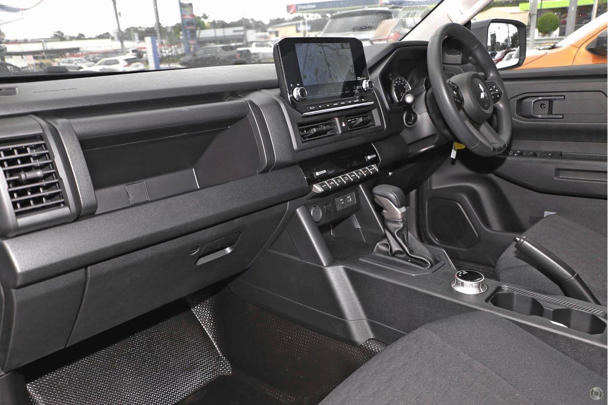2024 Mitsubishi Triton GLX MV 4X4