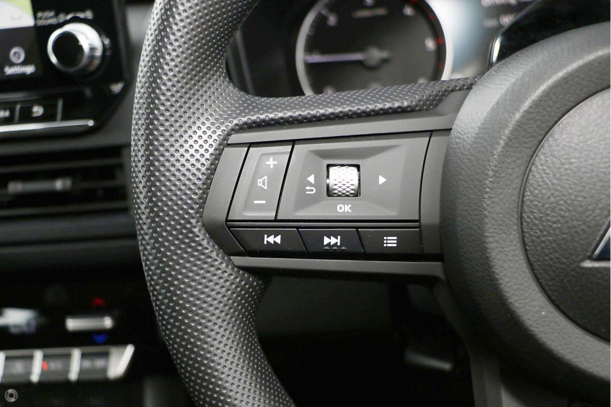 2024 Mitsubishi Triton GLX MV 4X4