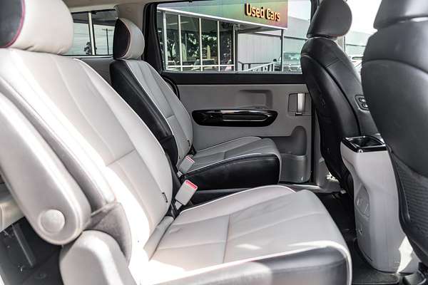 2019 Kia Carnival Platinum YP