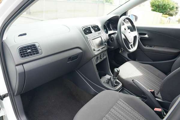 2015 Volkswagen Polo 66 TSI Trendline 6R MY16
