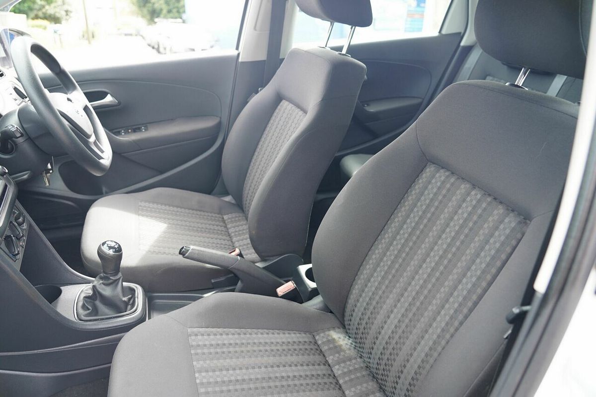 2015 Volkswagen Polo 66 TSI Trendline 6R MY16