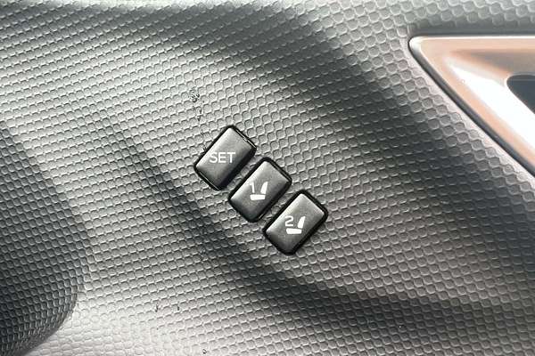 2023 Subaru Forester Hybrid S S5