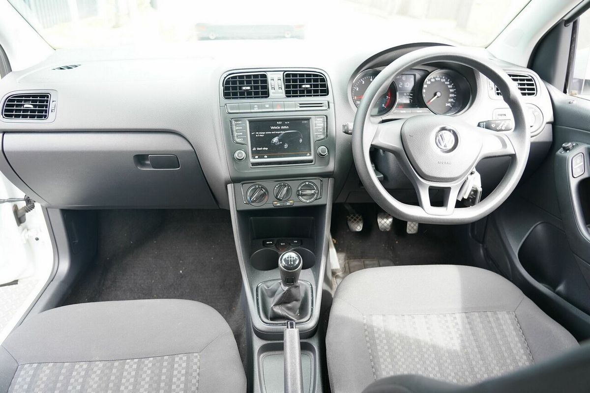 2015 Volkswagen Polo 66 TSI Trendline 6R MY16