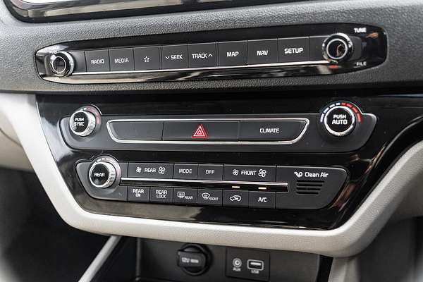 2019 Kia Carnival Platinum YP