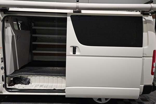 2017 Toyota Hiace KDH201R LWB