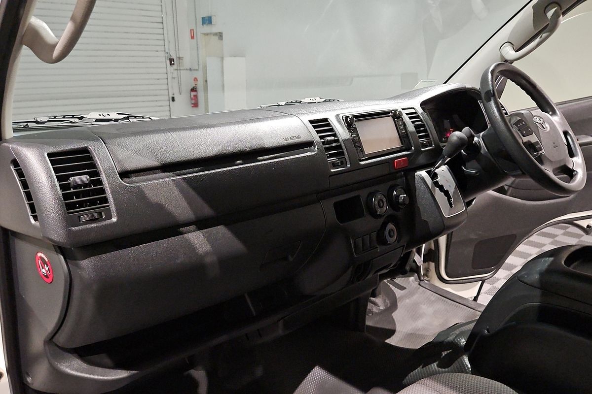 2017 Toyota Hiace KDH201R LWB
