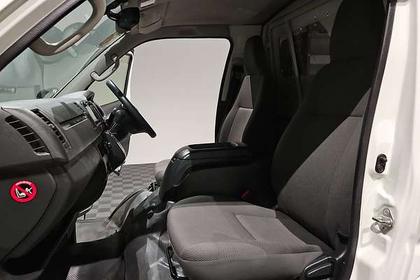 2017 Toyota Hiace KDH201R LWB