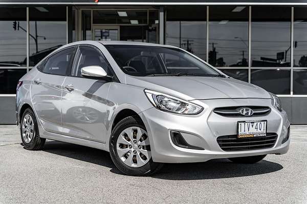 2016 Hyundai Accent Active RB3