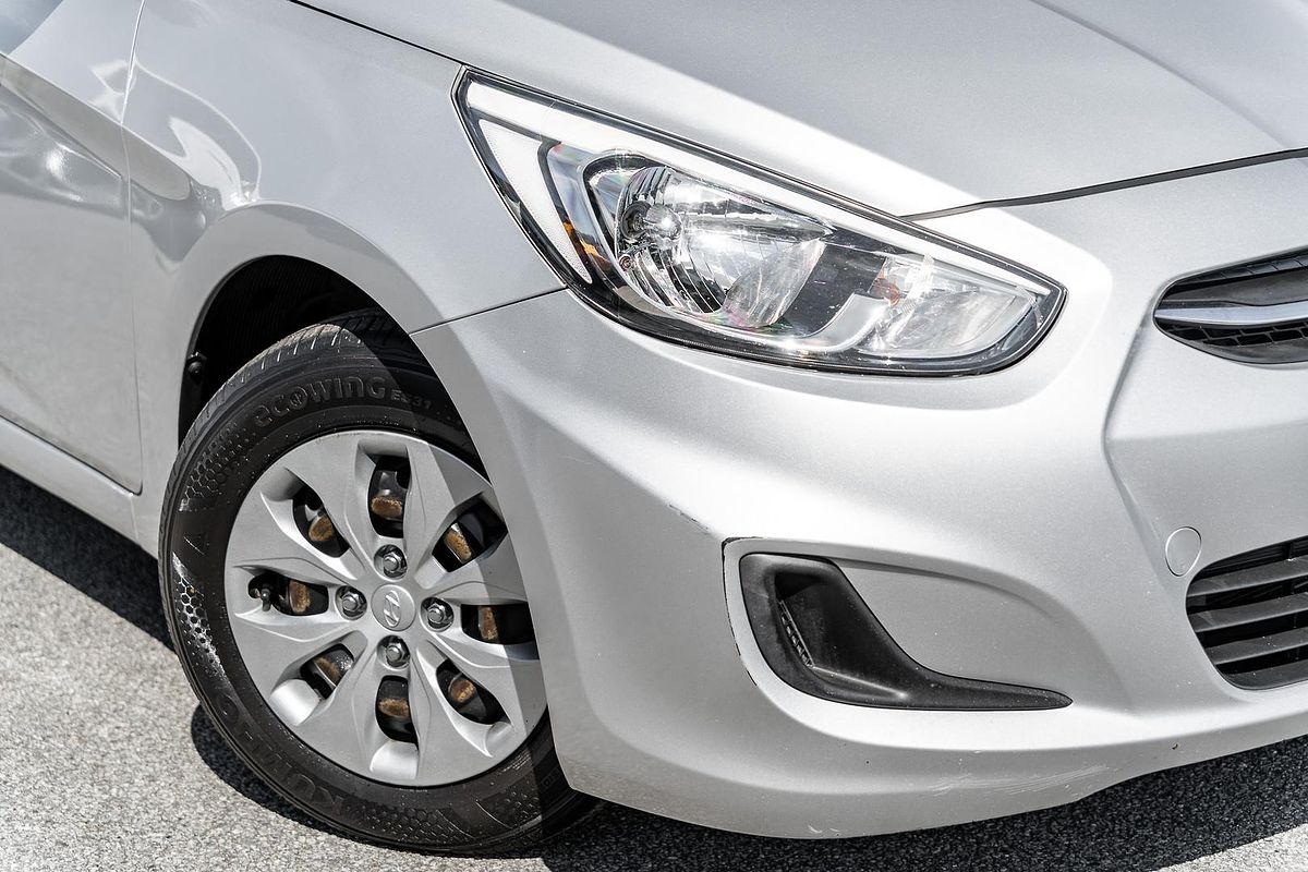 2016 Hyundai Accent Active RB3
