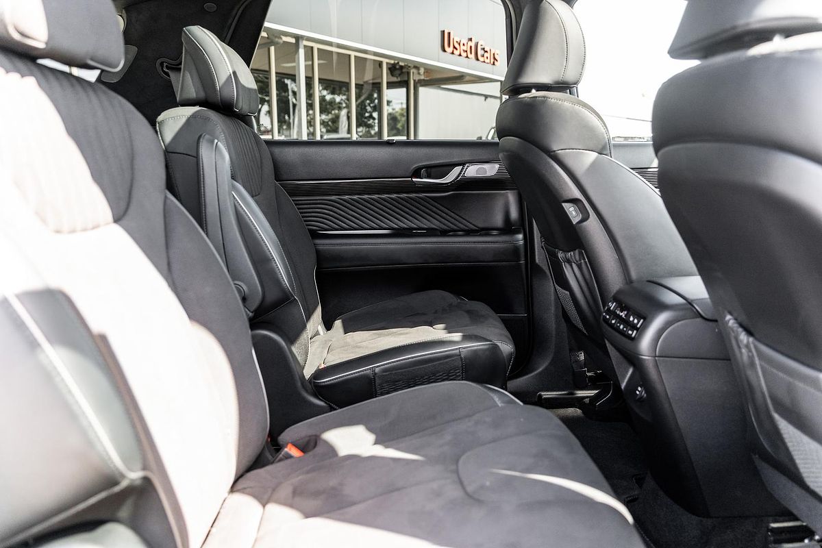 2023 Hyundai Palisade Calligraphy Black Ink LX2.V4