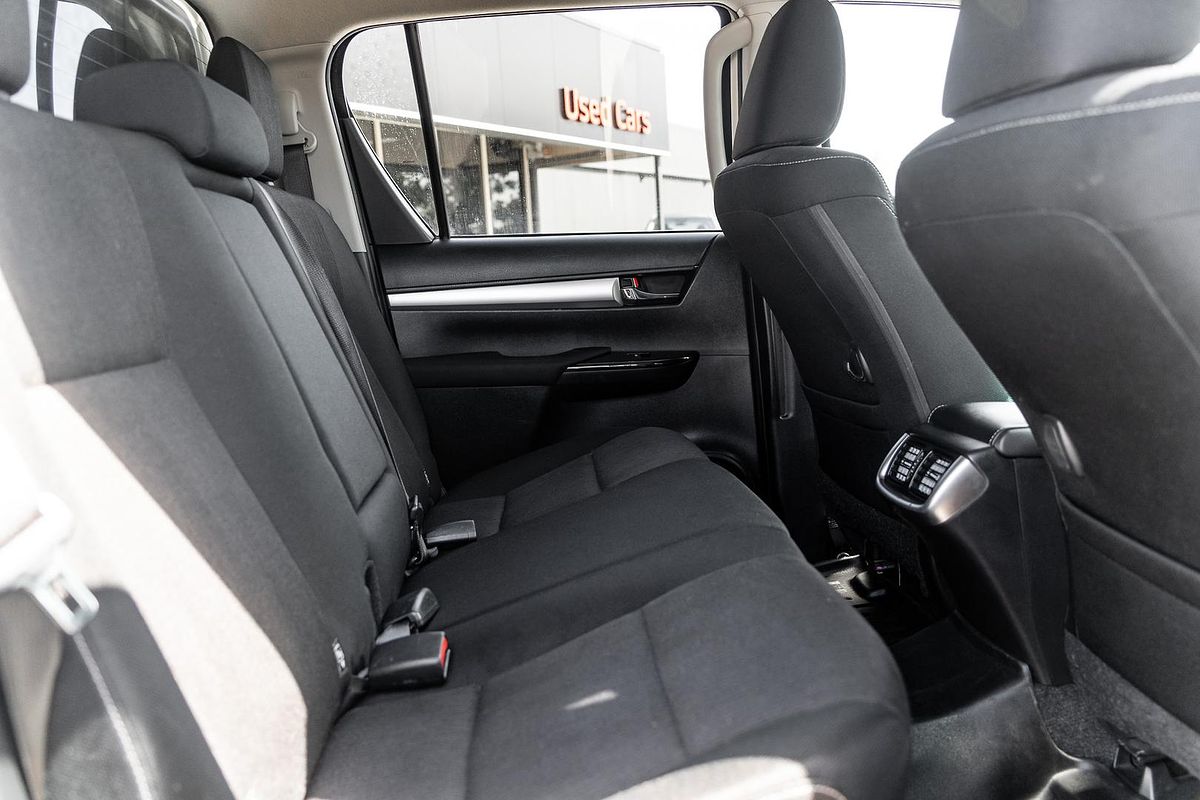 2018 Toyota Hilux SR5 GUN126R 4X4