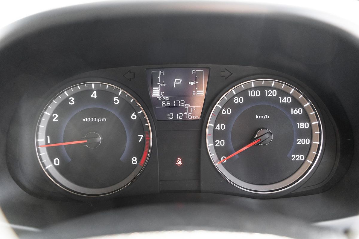2016 Hyundai Accent Active RB3