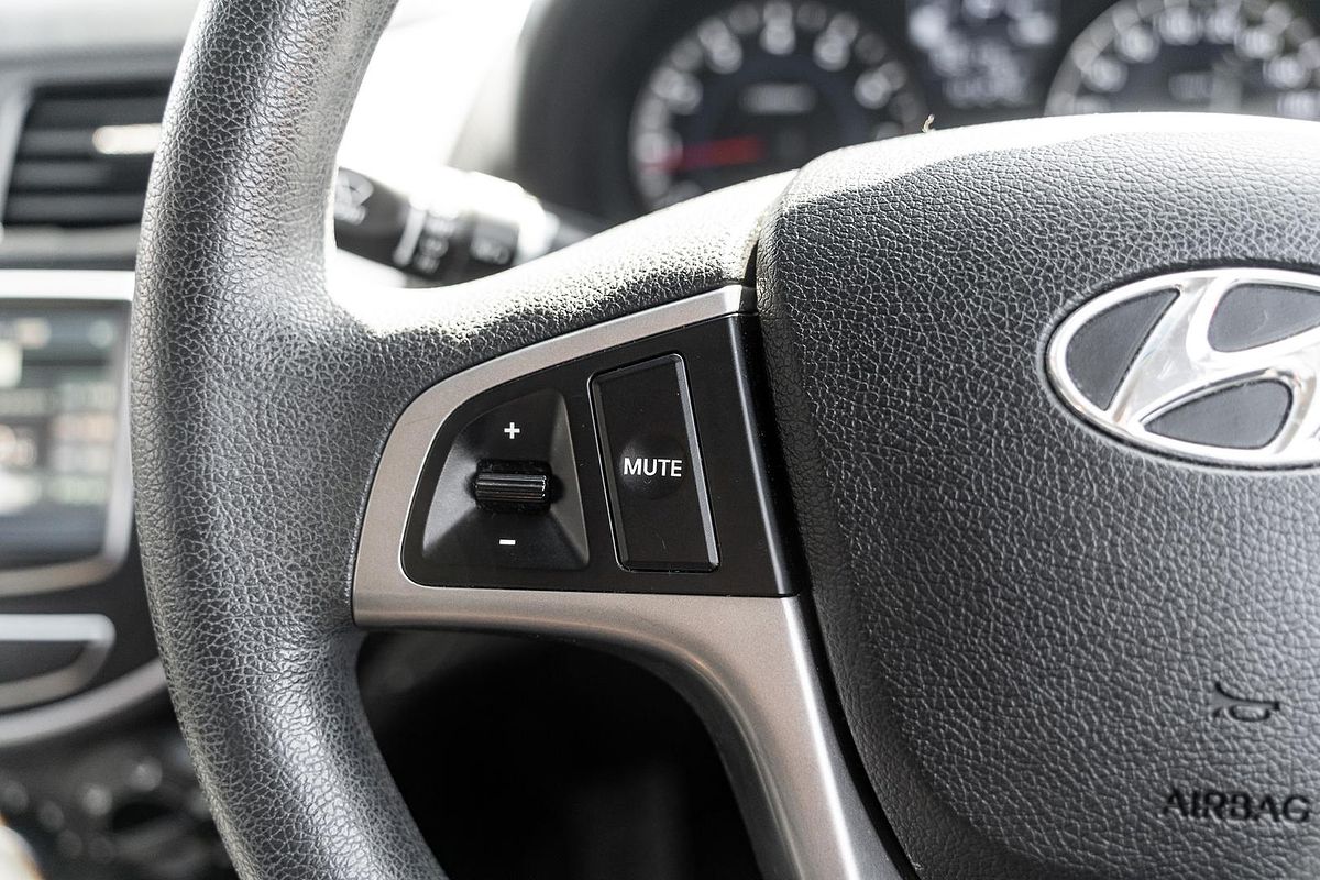 2016 Hyundai Accent Active RB3
