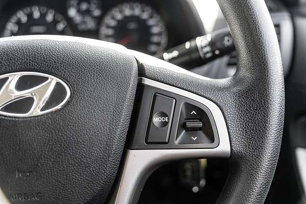2016 Hyundai Accent Active RB3