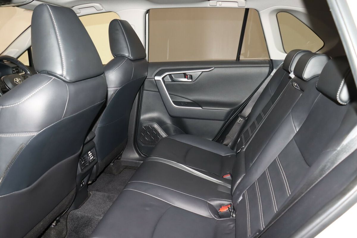 2019 Toyota RAV4 Cruiser MXAA52R