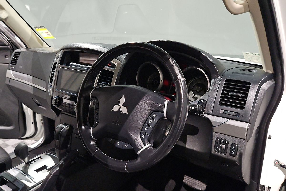 2019 Mitsubishi Pajero GLX NX