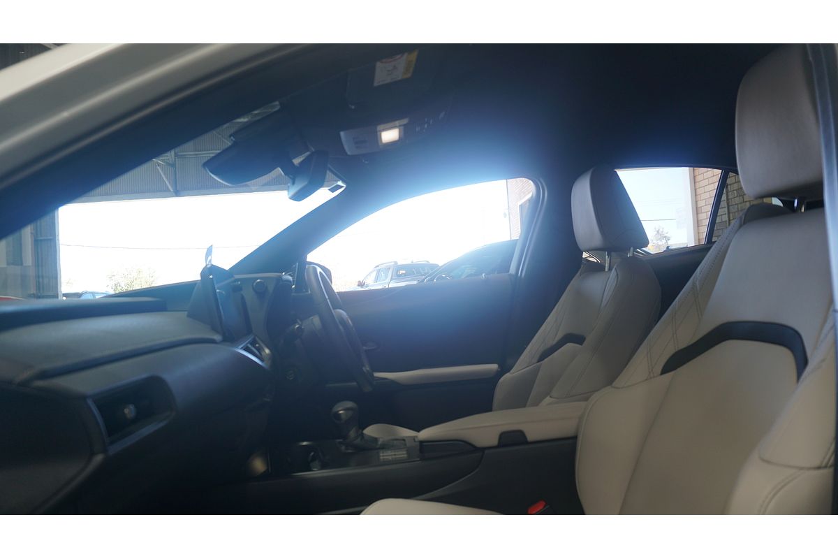 2023 Lexus UX UX200 Luxury MZAA10R