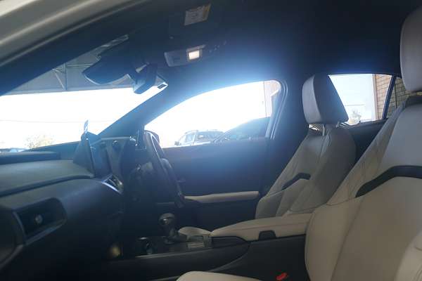2023 Lexus UX UX200 Luxury MZAA10R