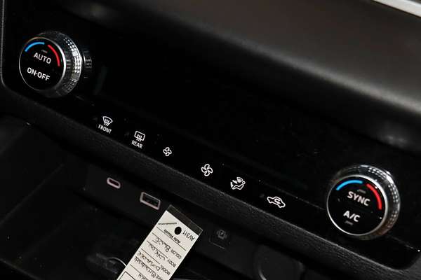 2024 Mitsubishi Outlander LS ZM