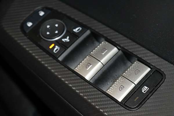 2024 Mitsubishi Outlander LS ZM